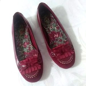 Sperry shoes sz 6.5 color burgundy velvet exellent condition